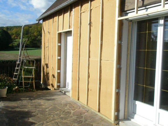 ITE isolation par l exterieur / La villeneuve en Chévrie /travaux-renovation-bois/isolation-exterieur-ite-sarking-toiture/