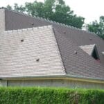 Superbe couverture tuiles plates à Vernon / travaux-renovation-bois/artisan-couvreur-renovation-toiture/